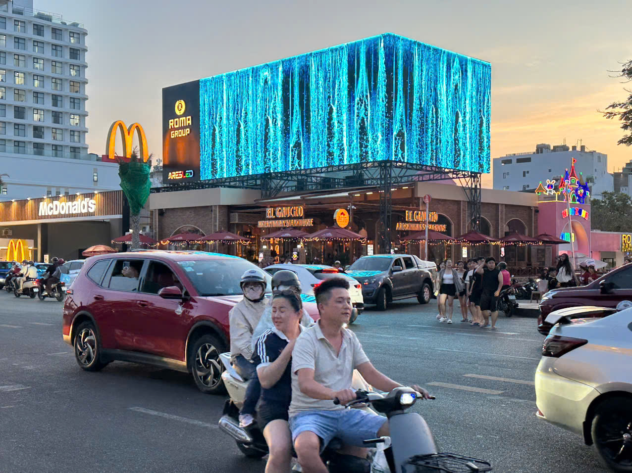 LED Outdoor display